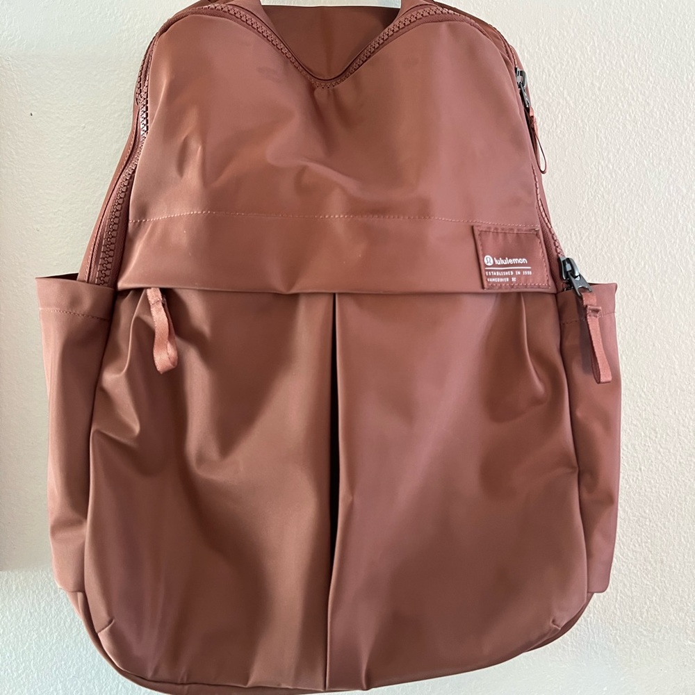 Lululemon Everyday Backpack 2.0 23L